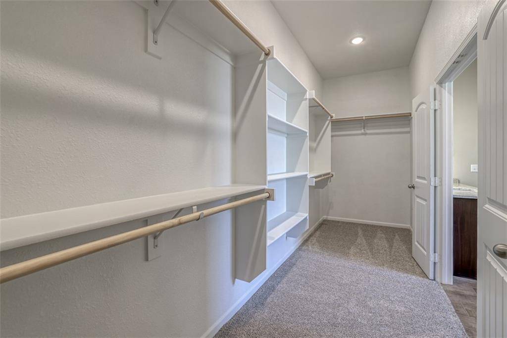 Olathe, KS 66062,16500 W 166th CT