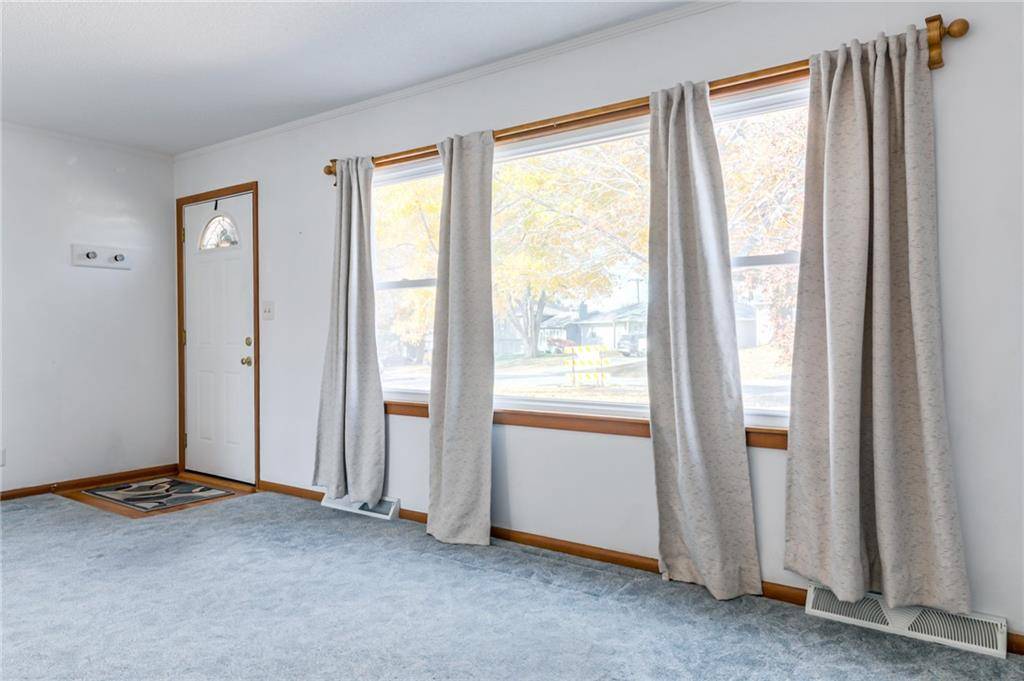 Overland Park, KS 66204,6901 Grandview ST