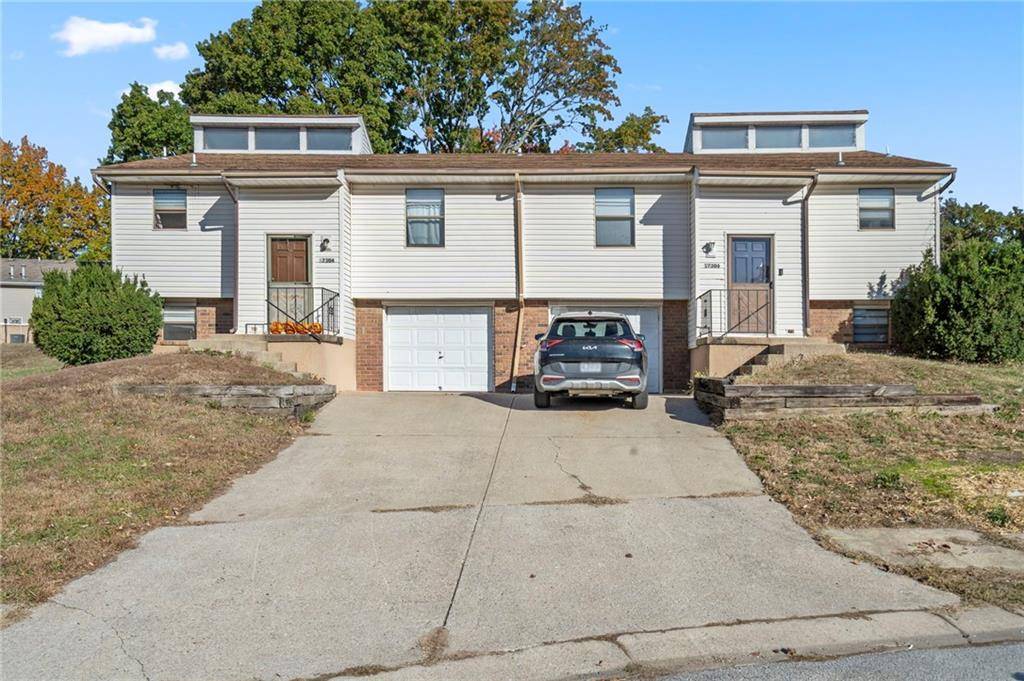 Independence, MO 64055,17304/17306 E 48th Terrace CT