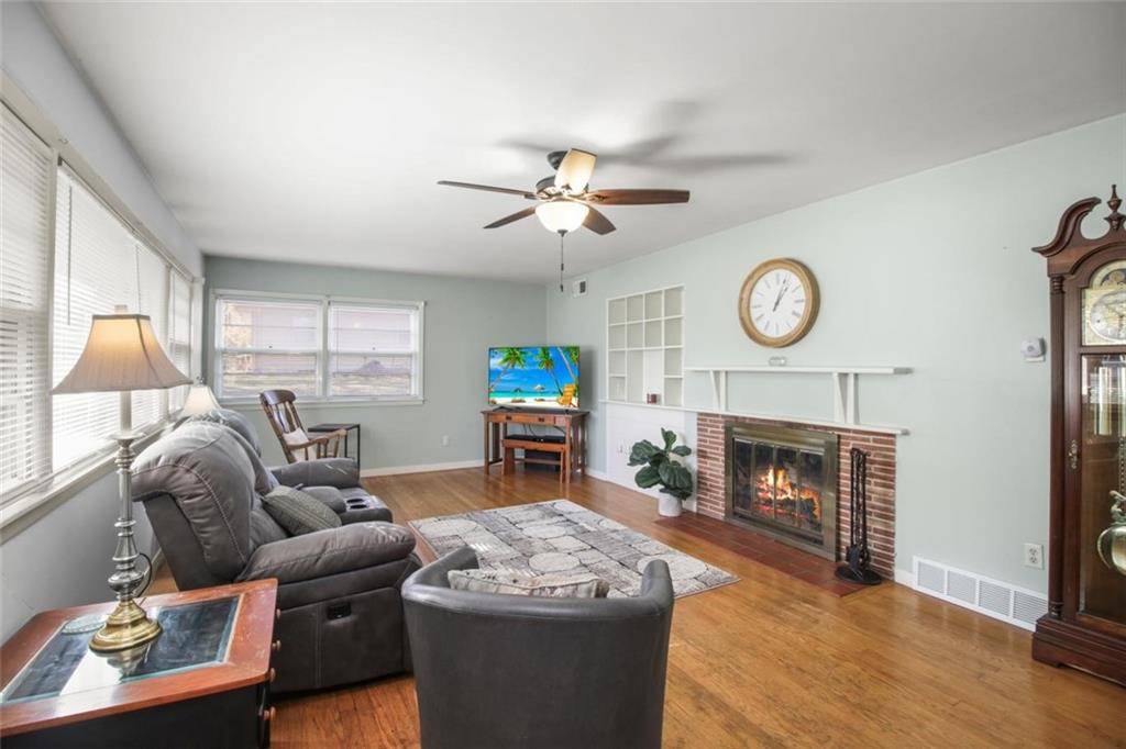 Independence, MO 64052,11506 E 38TH ST #S