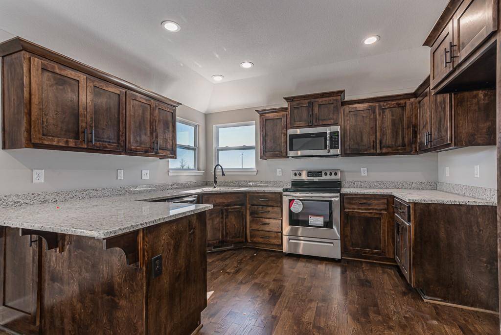 Basehor, KS 66007,16335 Lolly LN