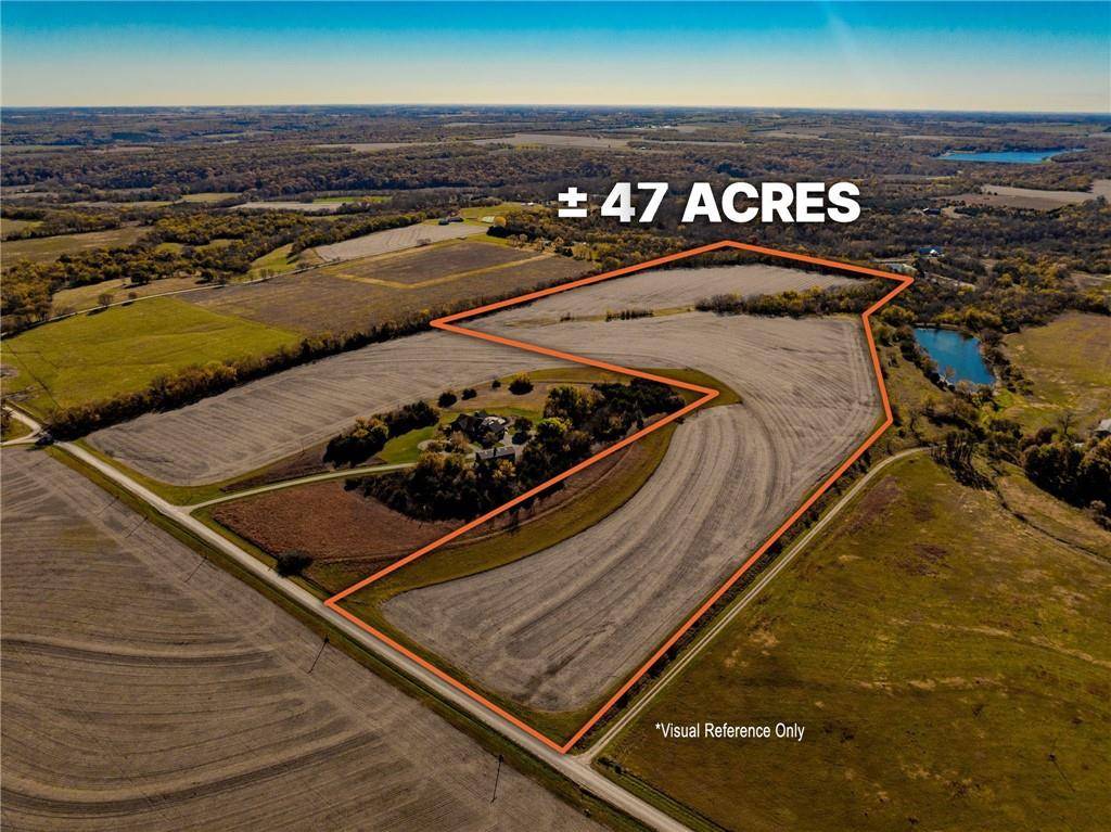 Lawrence, KS 66047,627 N 900 RD