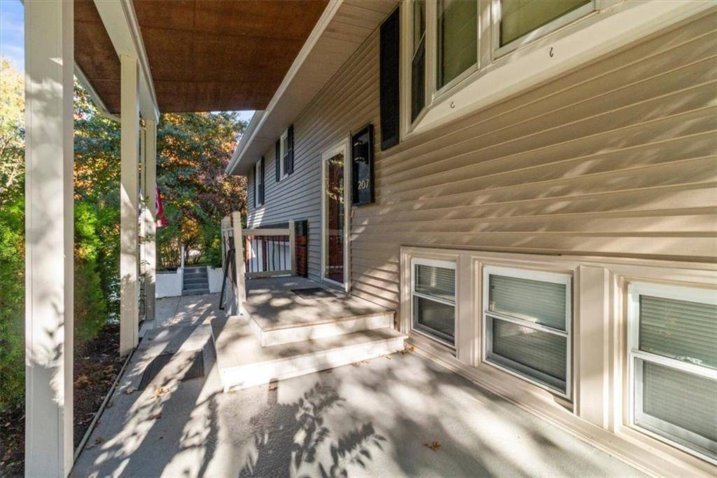 Sibley, MO 64088,207 N Paul DR