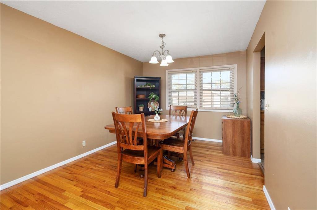 Lawrence, KS 66049,3510 W 9th CT