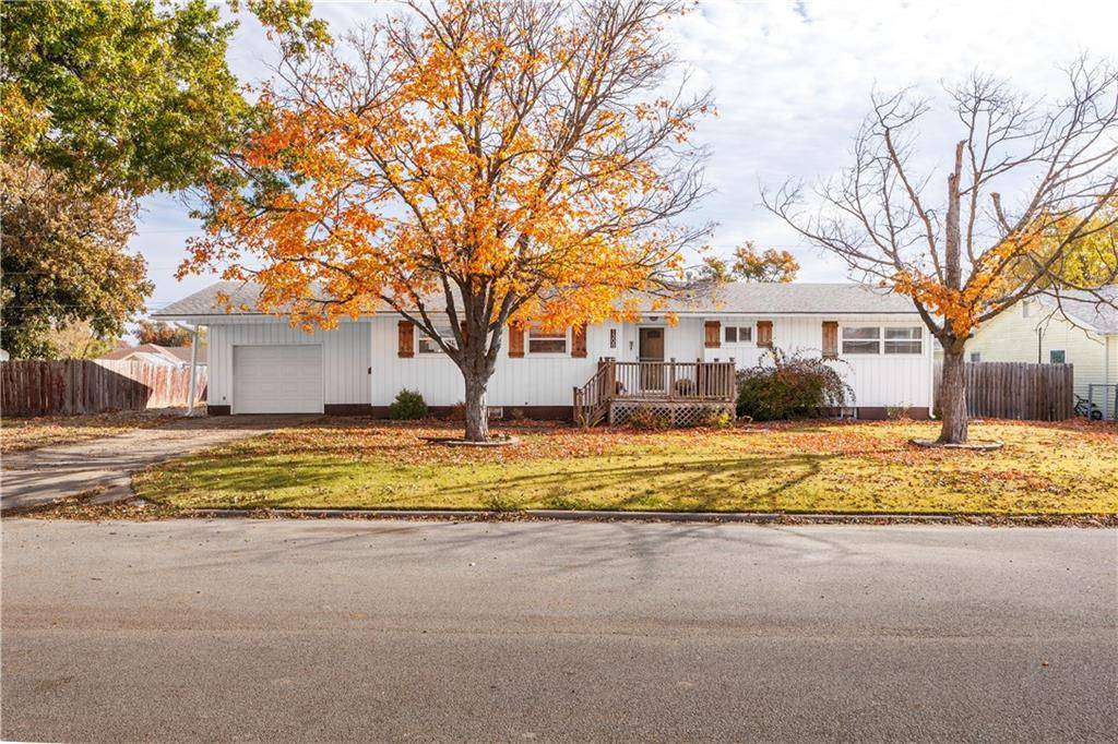 Neodesha, KS 66757,1308 N 7th ST