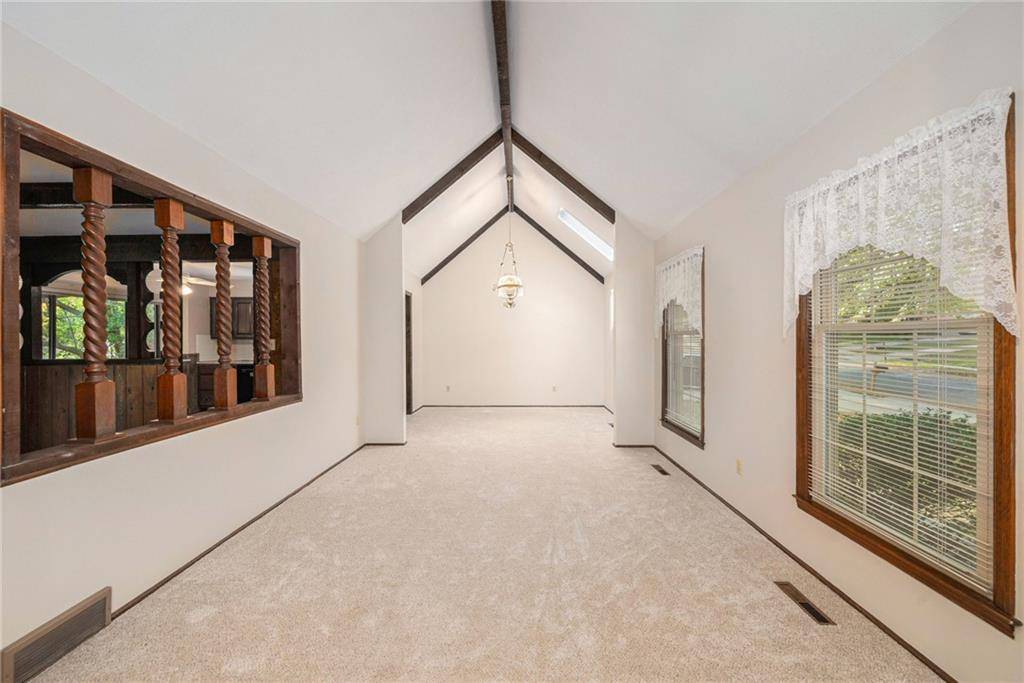 Kansas City, MO 64151,8125 NW Beaman DR