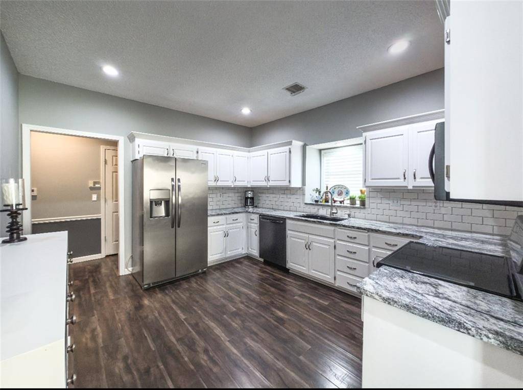 Independence, MO 64055,4322 S MILTON DR