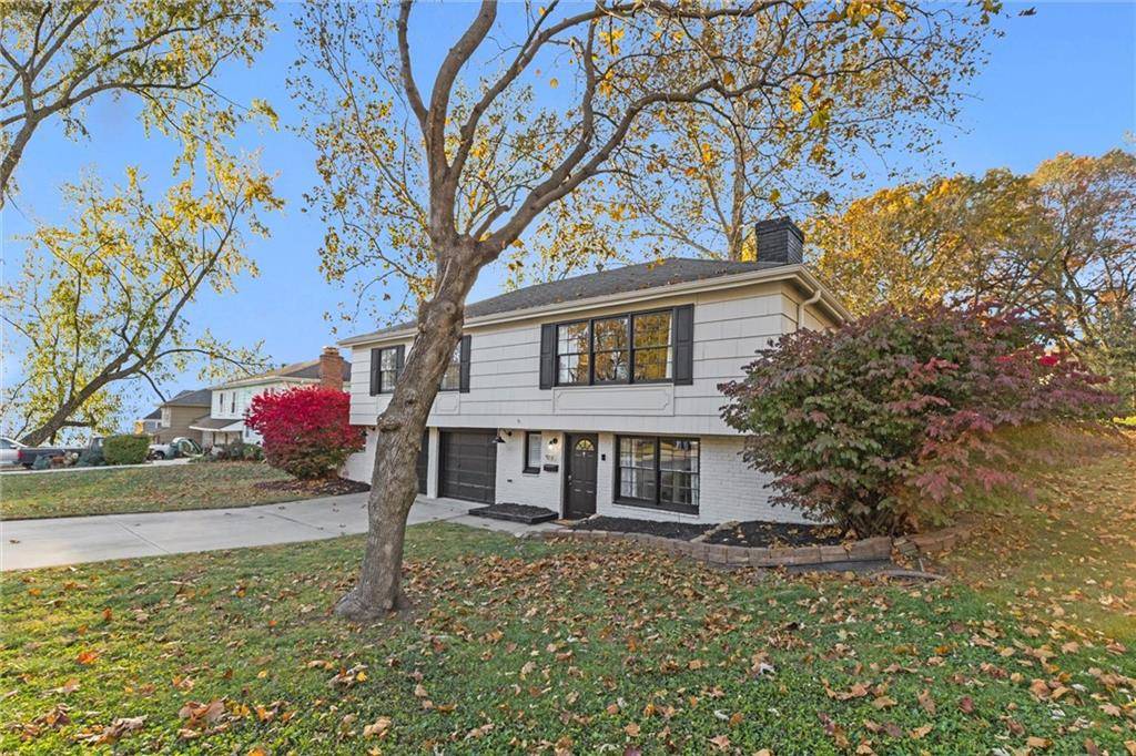 Overland Park, KS 66212,9216 Wedd DR