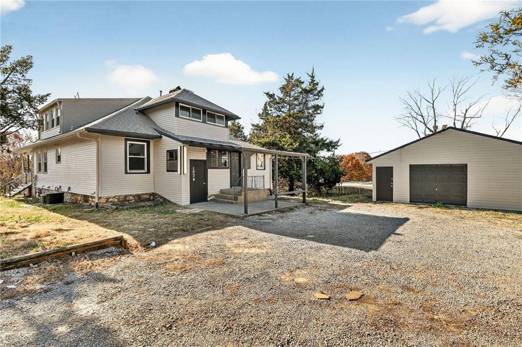 Independence, MO 64050,1034 W Truman RD