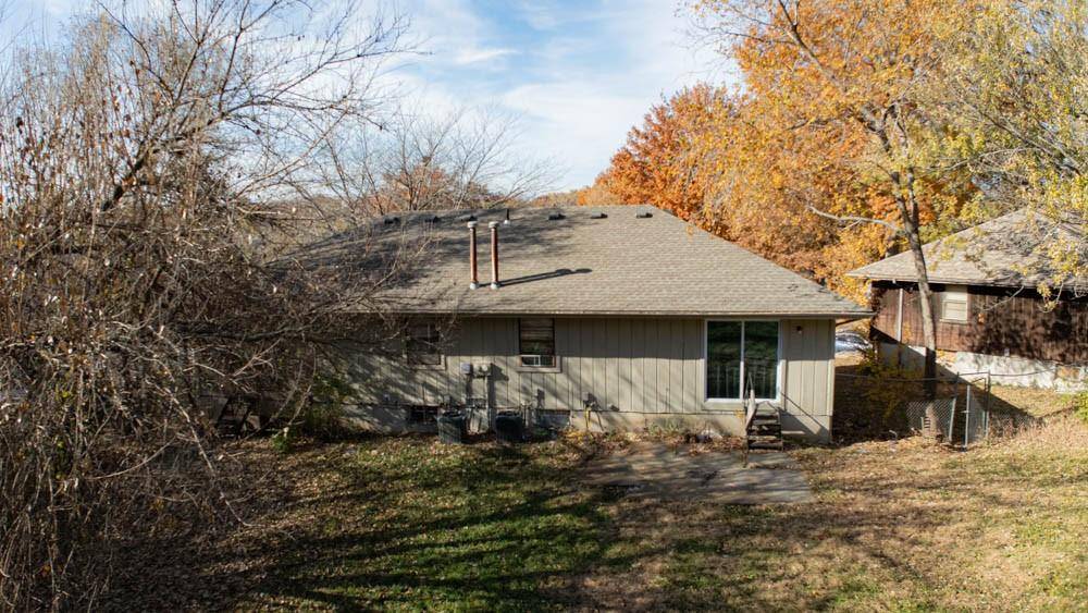 Independence, MO 64056,403 N Gilbert ST