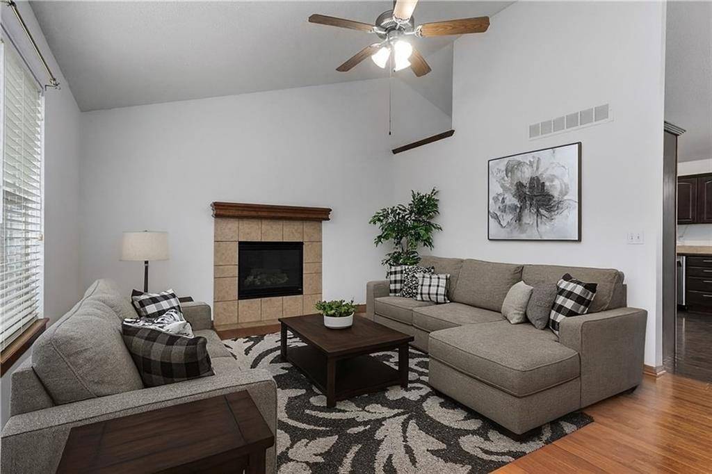 Independence, MO 64057,18521 E 19th TER