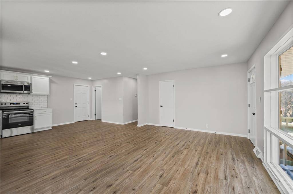 Kansas City, KS 66109,2913 N 84th TER