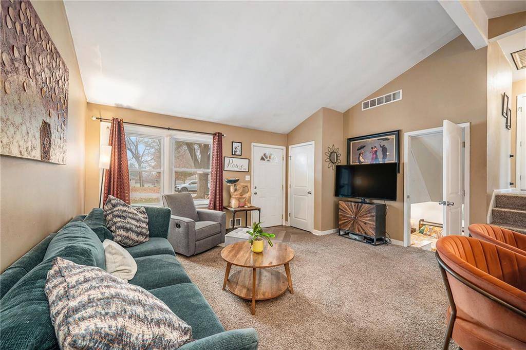 Kansas City, MO 64152,7402 NW Park Forest LN