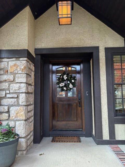 Leawood, KS 66206,8308 High DR