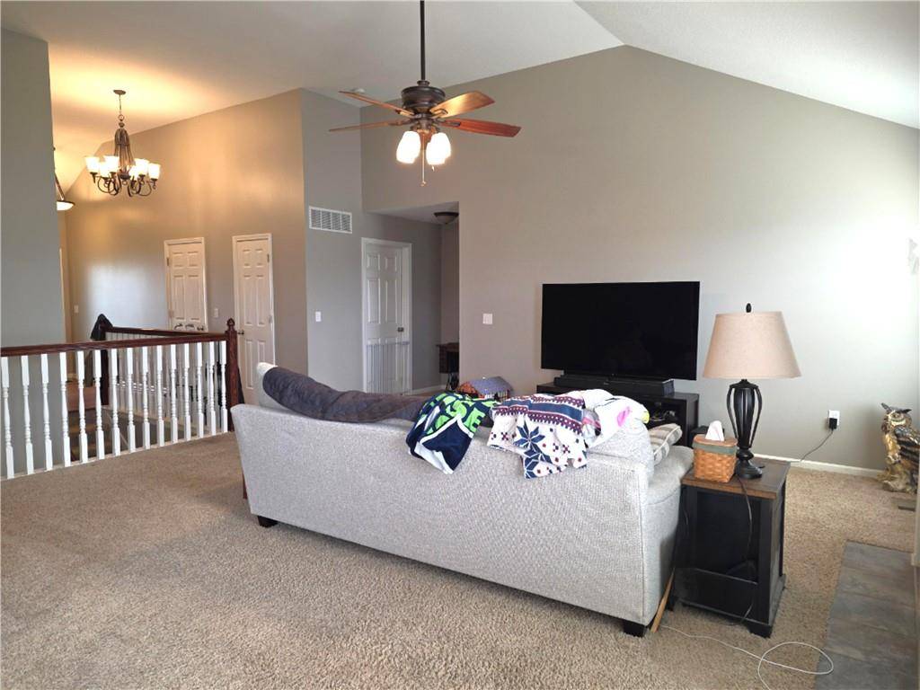 Basehor, KS 66007,16209 Margie LN