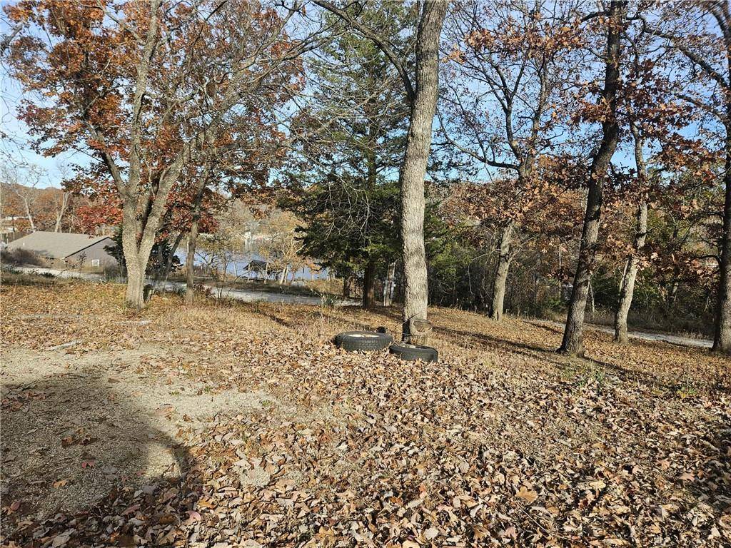 Mapleton, KS 66754,83 Ash DR