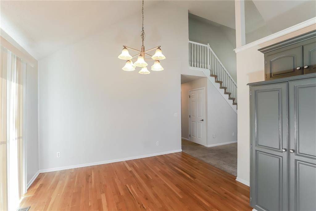 Liberty, MO 64068,1133 Willow LN