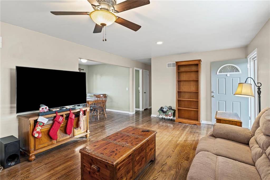 Kansas City, KS 66109,2827 N 73rd ST