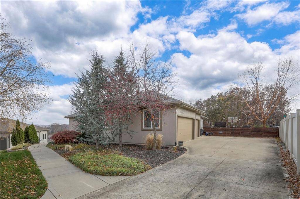 Blue Springs, MO 64015,20805 E 50th Terrace CT #S