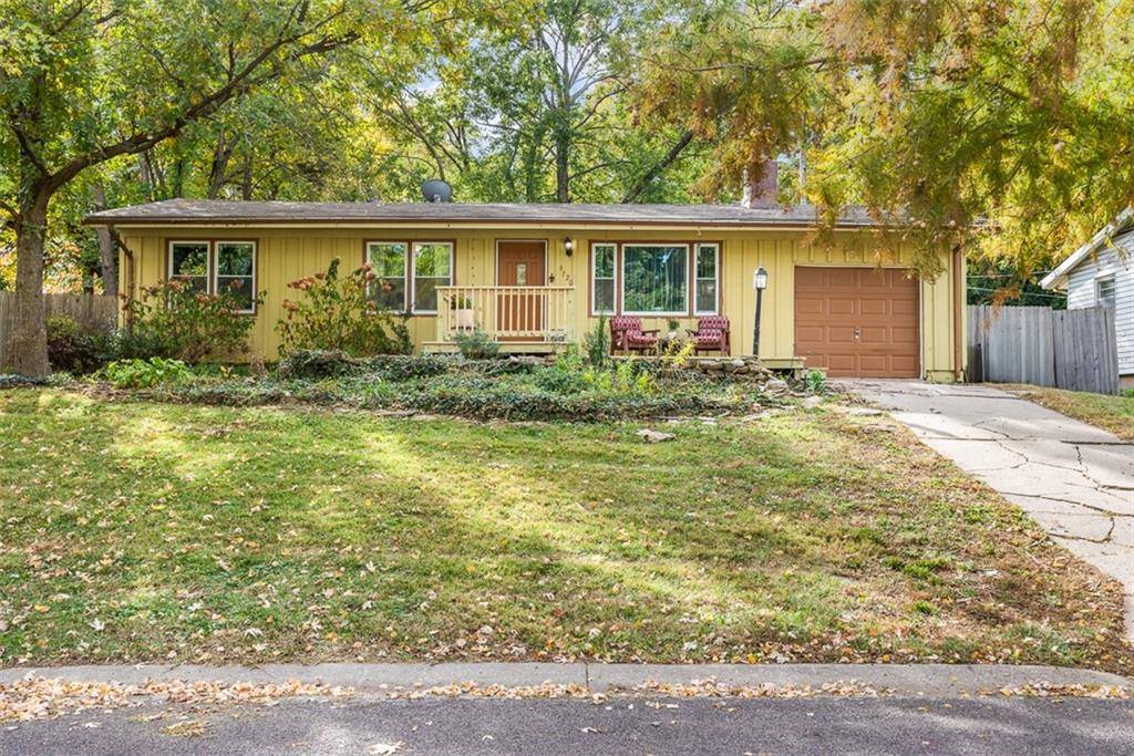 Overland Park, KS 66204,6720 Hadley LN