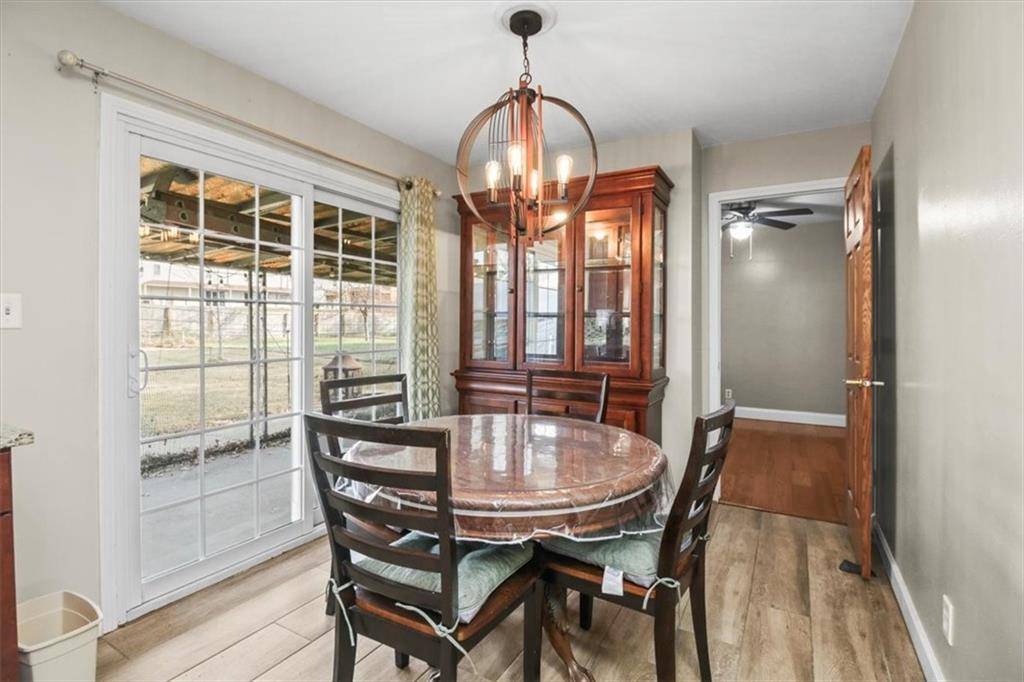 Gladstone, MO 64118,6507 N McGee ST