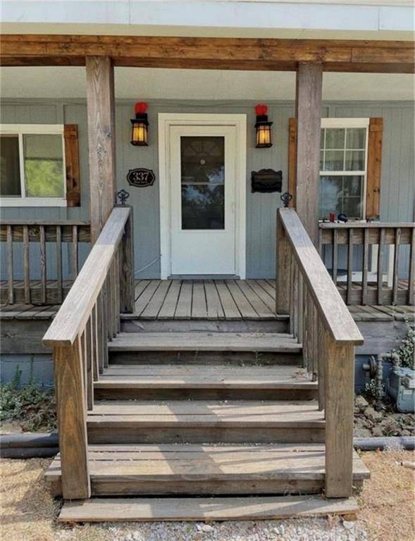 Cherryvale, KS 67335,337 W 1st ST