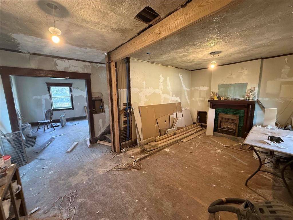 Kansas City, MO 64109,3414 Park AVE