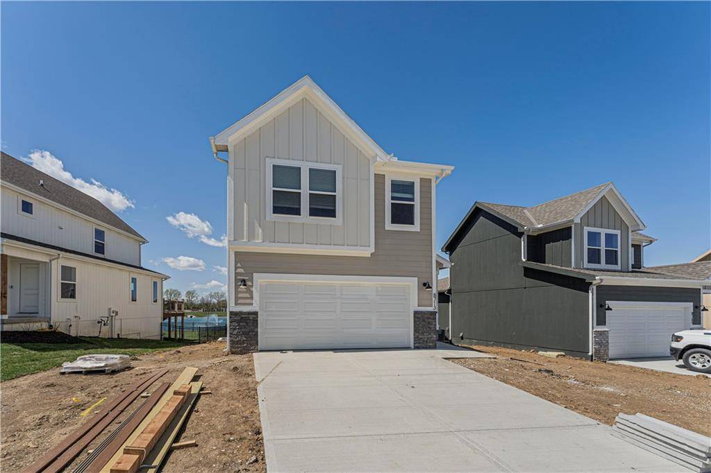 Blue Springs, MO 64064,8765 SW 10th ST