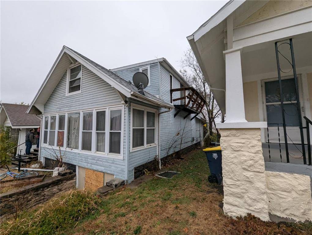 Kansas City, MO 64110,4930 Woodland AVE