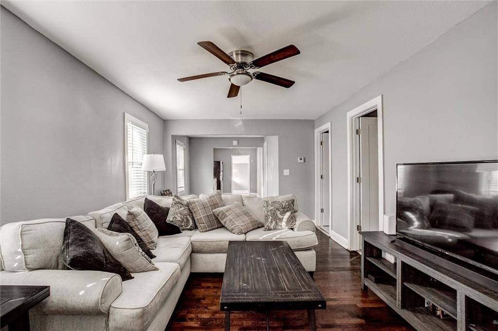 Independence, MO 64052,1612 S Harris AVE