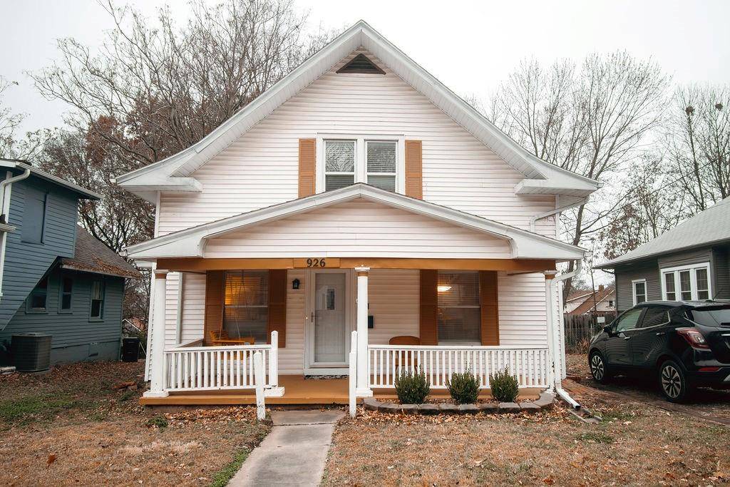 Independence, MO 64050,926 S Washington ST