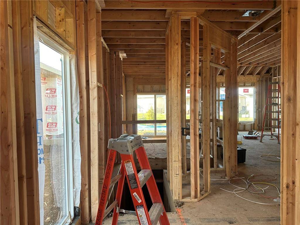 Olathe, KS 66062,15284 W 173rd TER