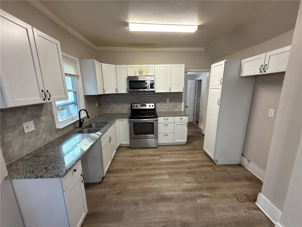 Kansas City, MO 64127,1916 Monroe AVE