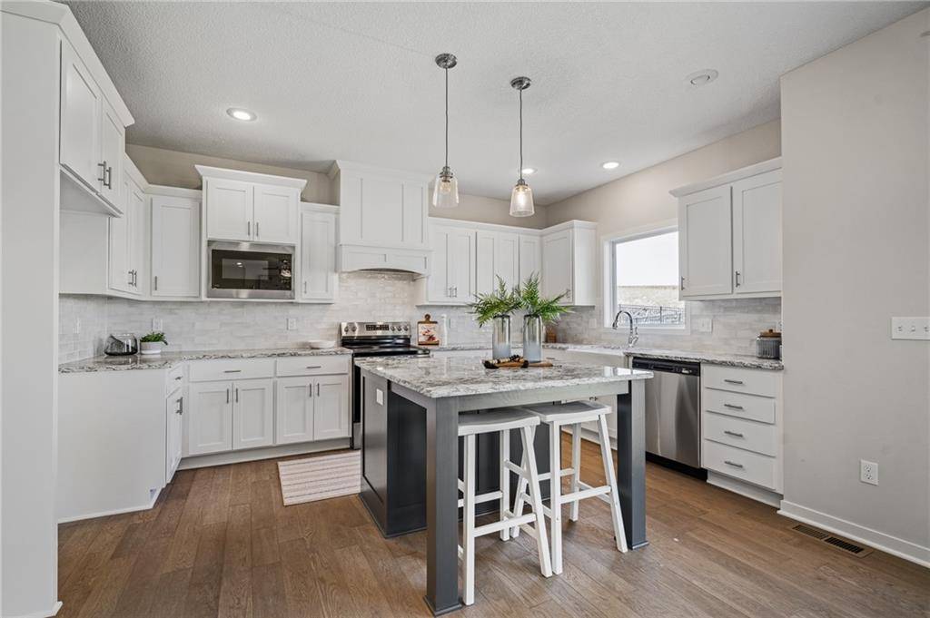 Olathe, KS 66061,19444 W 114th TER