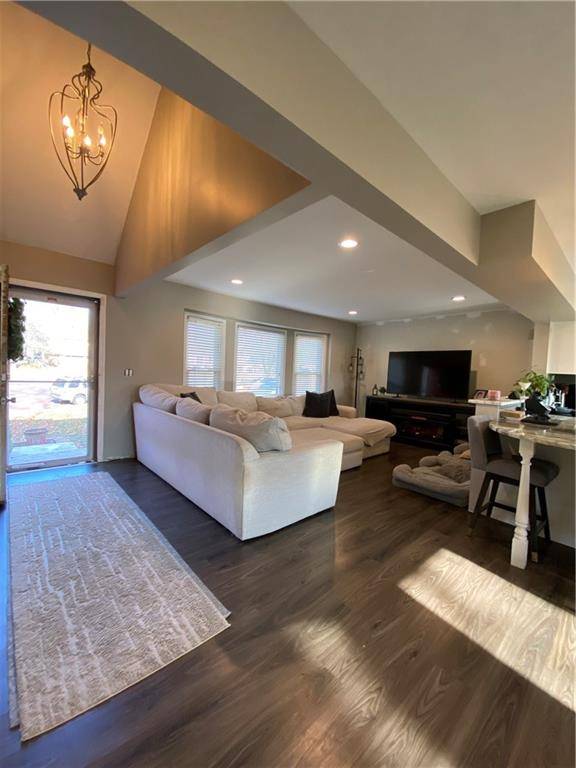 Overland Park, KS 66212,9111 W 101st TER