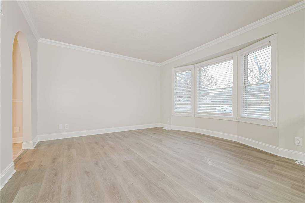 Olathe, KS 66061,838 E 125th TER