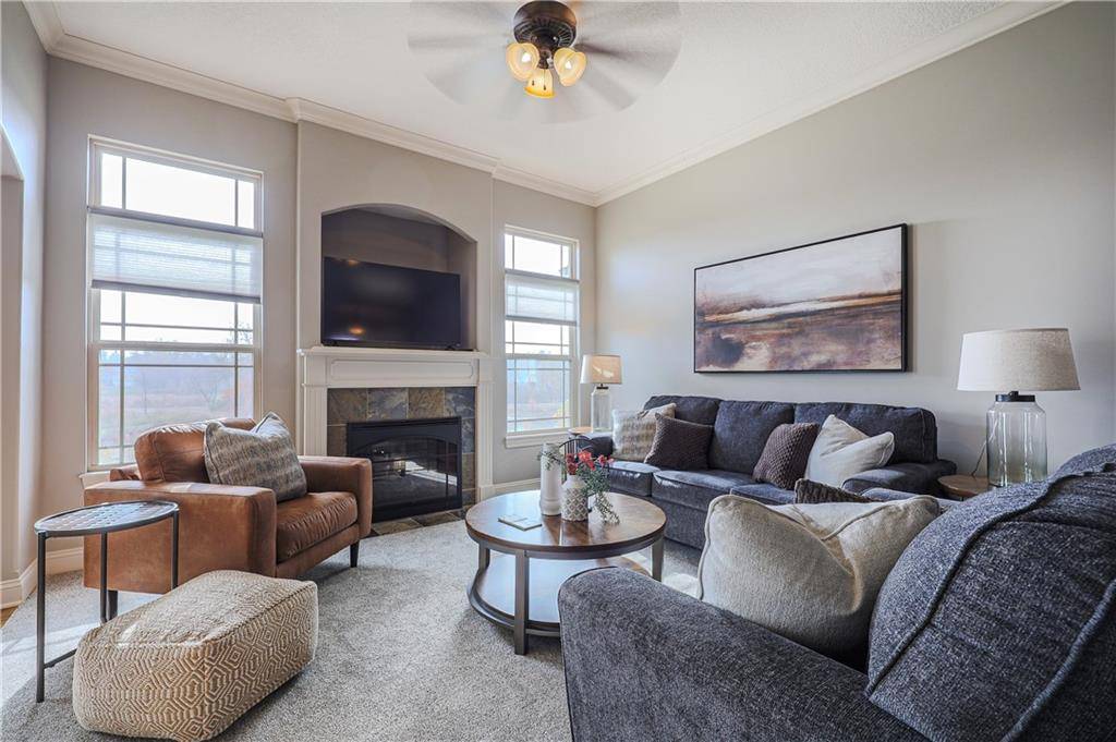 Shawnee, KS 66218,5029 Woodstock CT