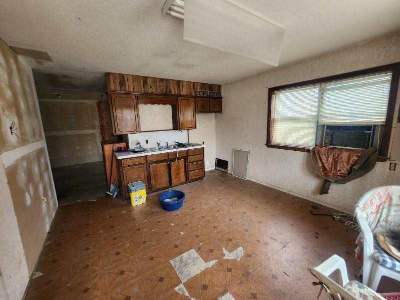 Chetopa, KS 67336,829 Mulberry N/A #Street