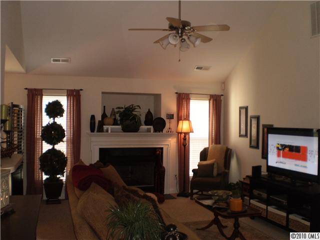 Charlotte, NC 28212,7917 Pebbleridge DR