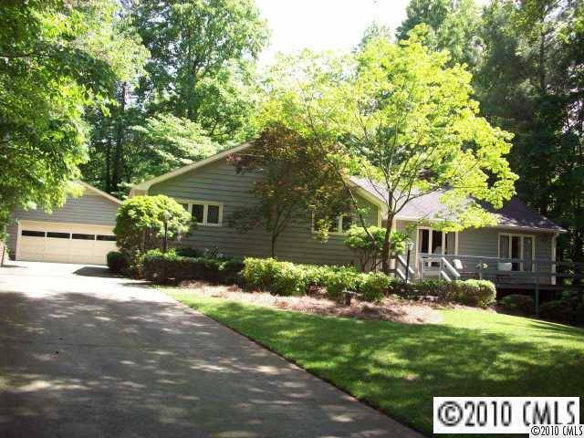 Statesville, NC 28677,1141 Dogwood RD