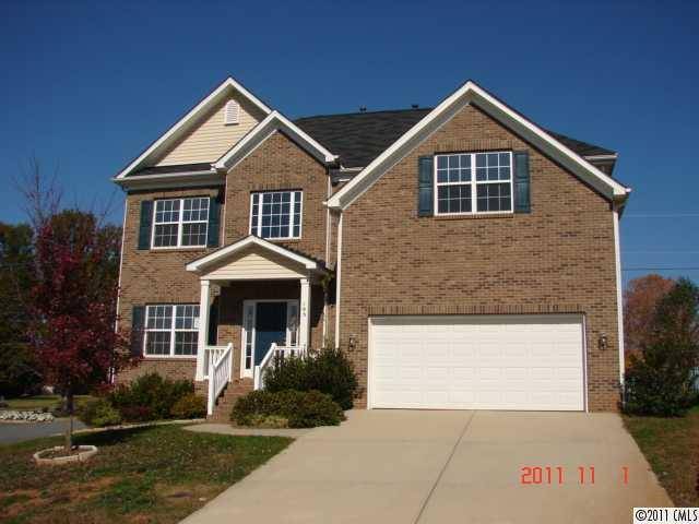 Statesville, NC 28677,103 Planters DR