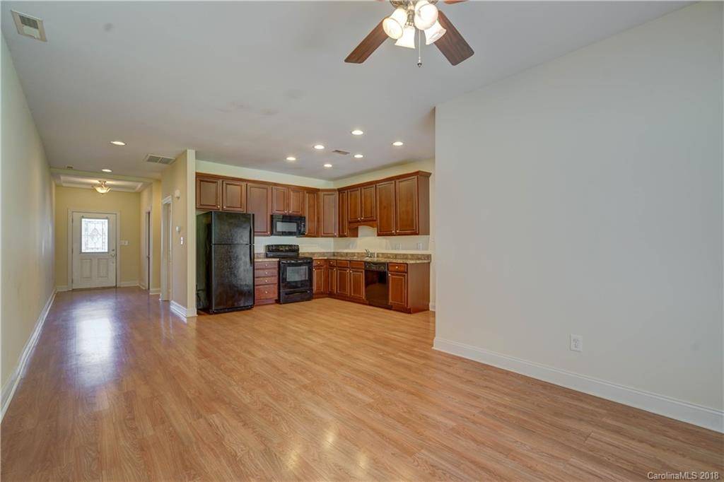 Mooresville, NC 28115,116 Sherman Oaks LN