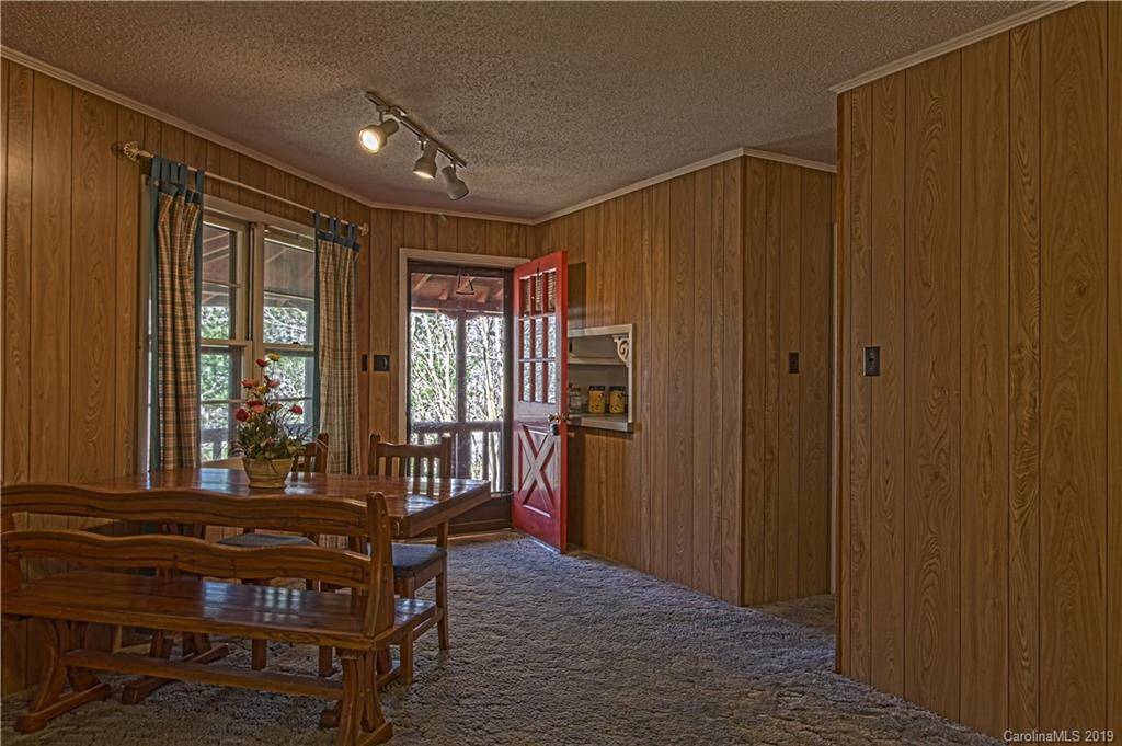 Burnsville, NC 28714,62 Wildcat Mountain DR