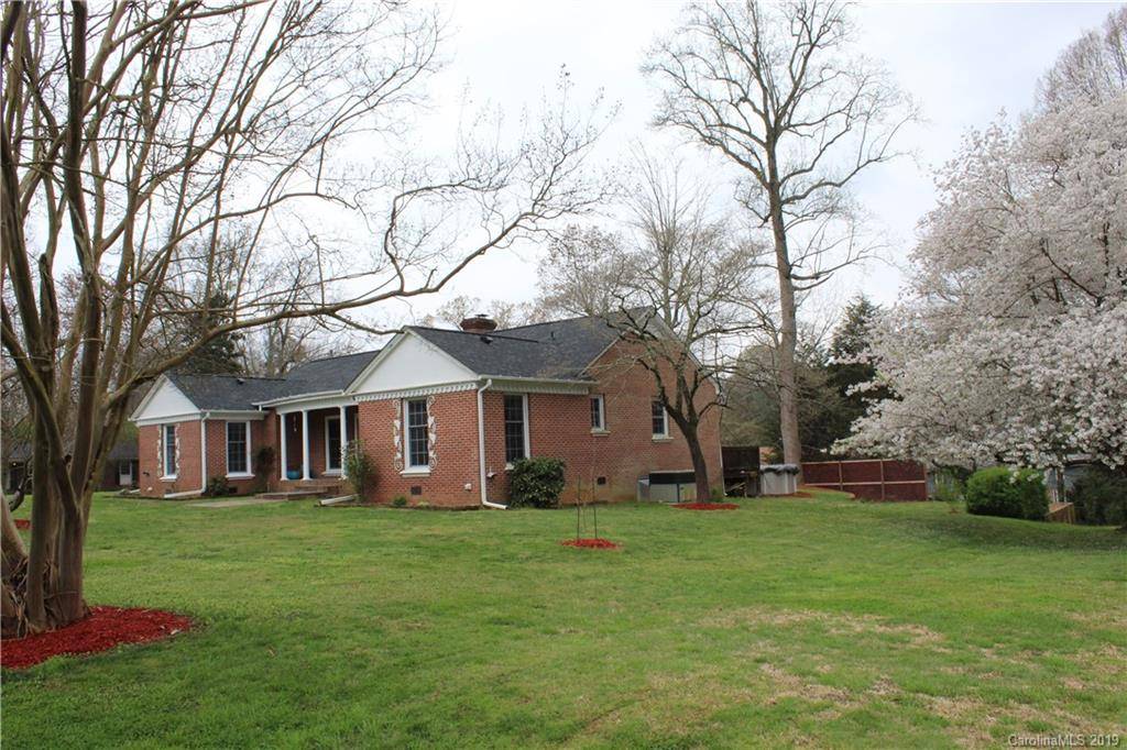 Gastonia, NC 28054,675 Harper LN