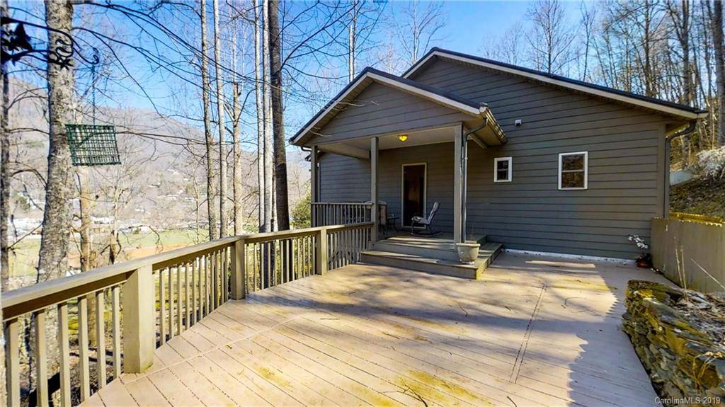 Maggie Valley, NC 28751,7 Higel LN