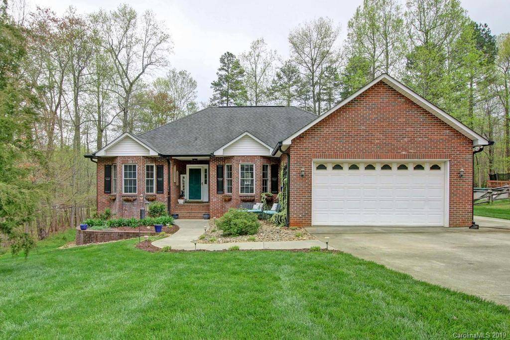 China Grove, NC 28023,1066 Amber CT