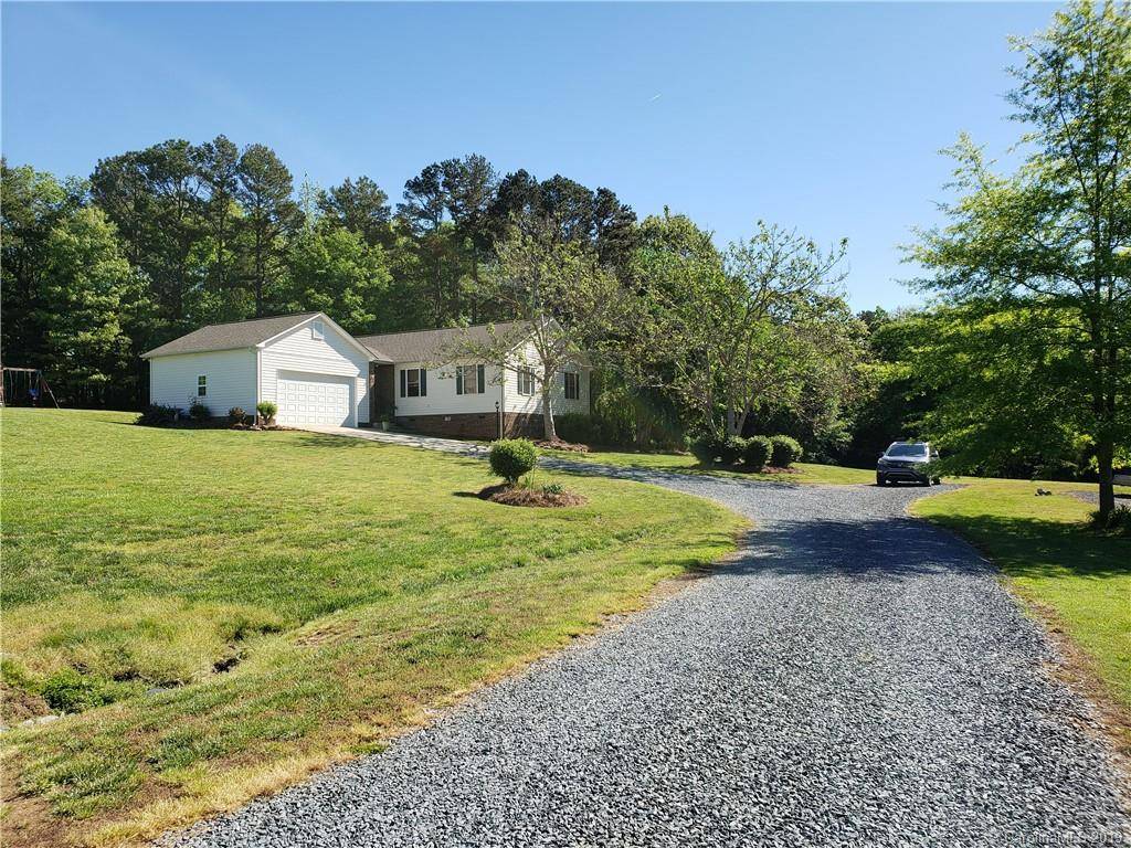 Stanfield, NC 28163,5359 Lake Glenn DR #15