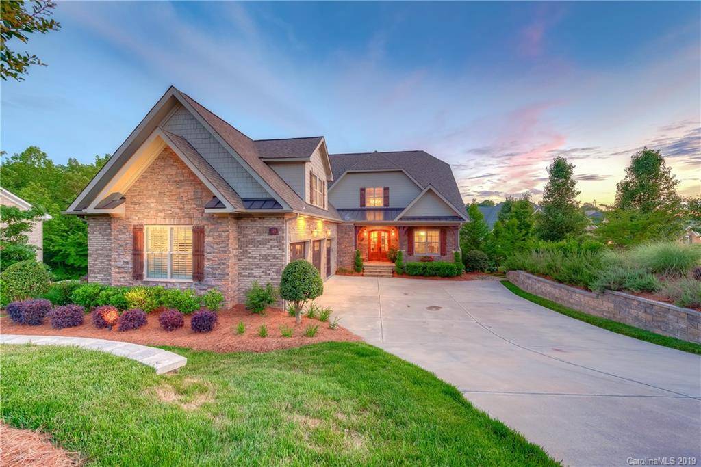 Fort Mill, SC 29708,525 River Lake CT