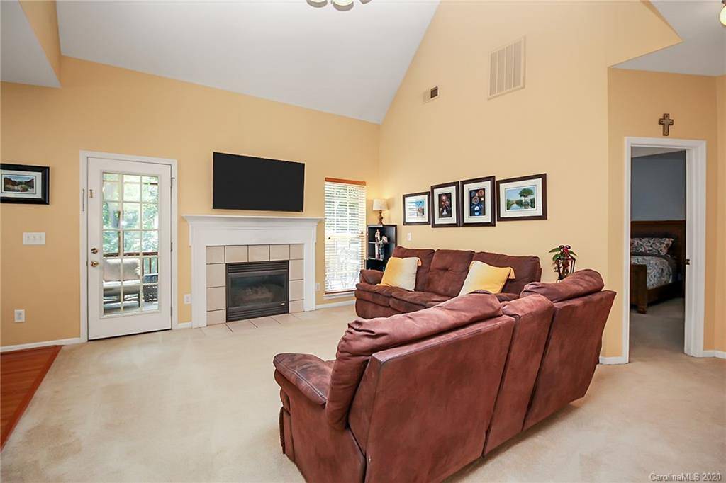 Fort Mill, SC 29715,115 Rocky Trail CT