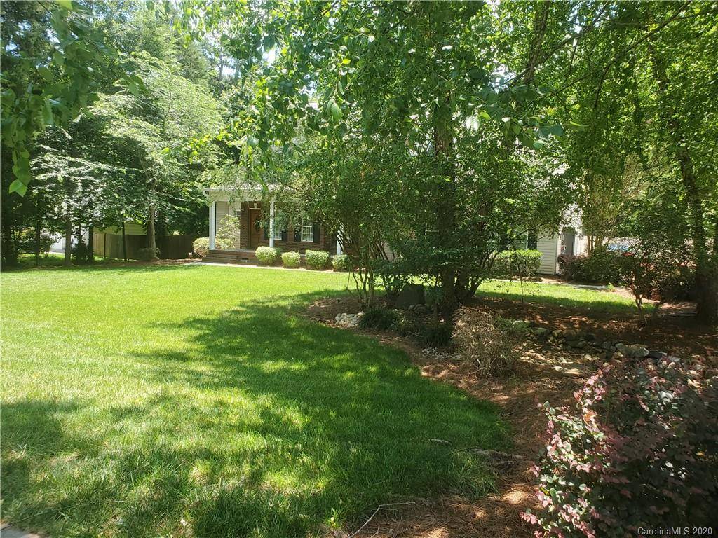 China Grove, NC 28023,1097 Wood Creek CIR